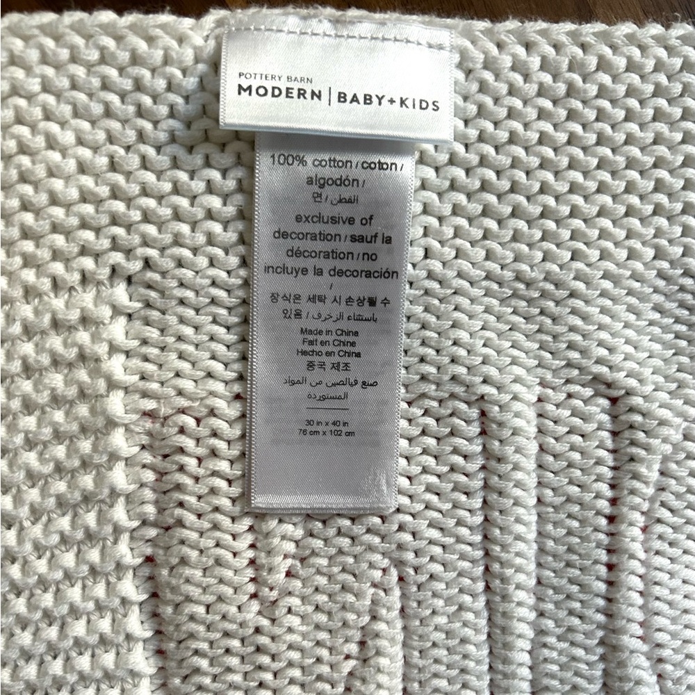 POTTERY BARN HOLIDAY NAUGHTY NICE KIDS BABY BLANKET NEW CONDITION - Picture 9 of 11